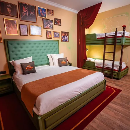 Theater Otel